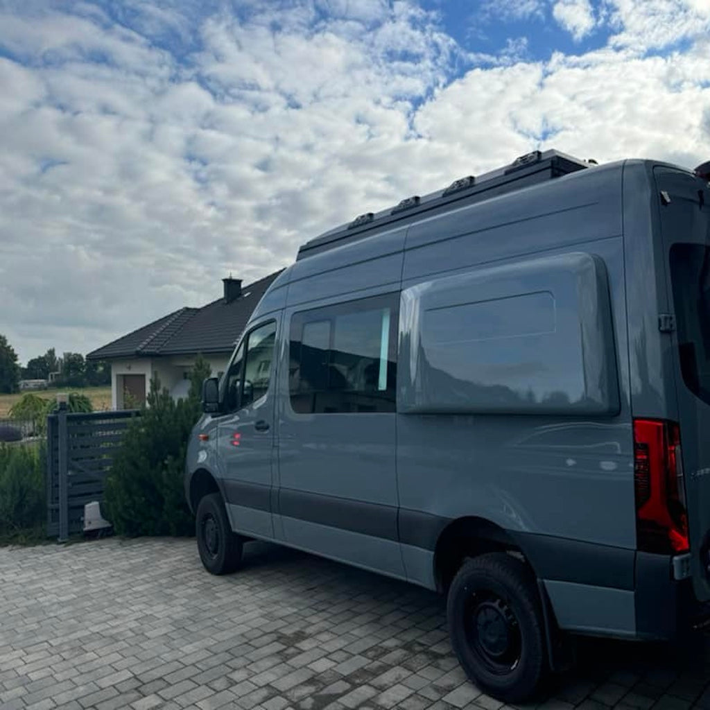 Sprinter windows flare (LEFT side)